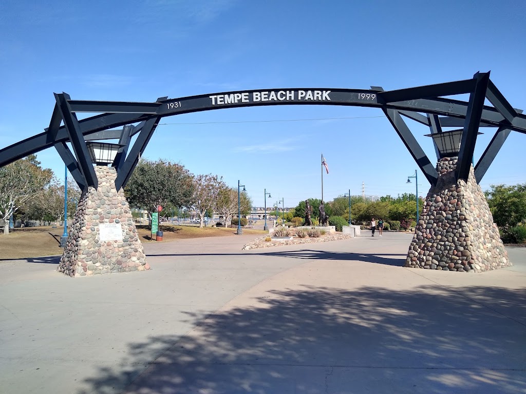 Tempe Town Lake (Beach Park)