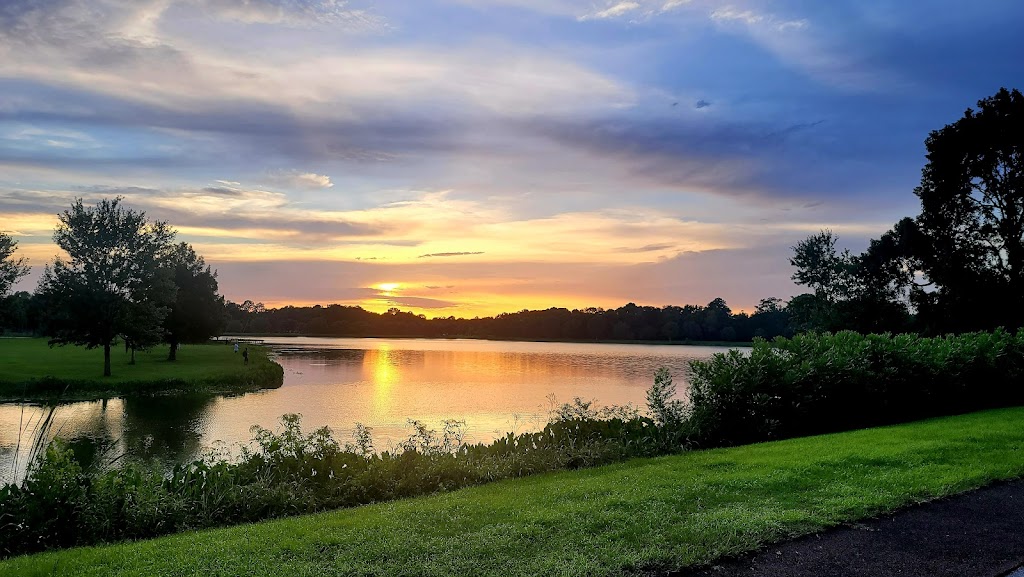 Lake Mayer Community Park