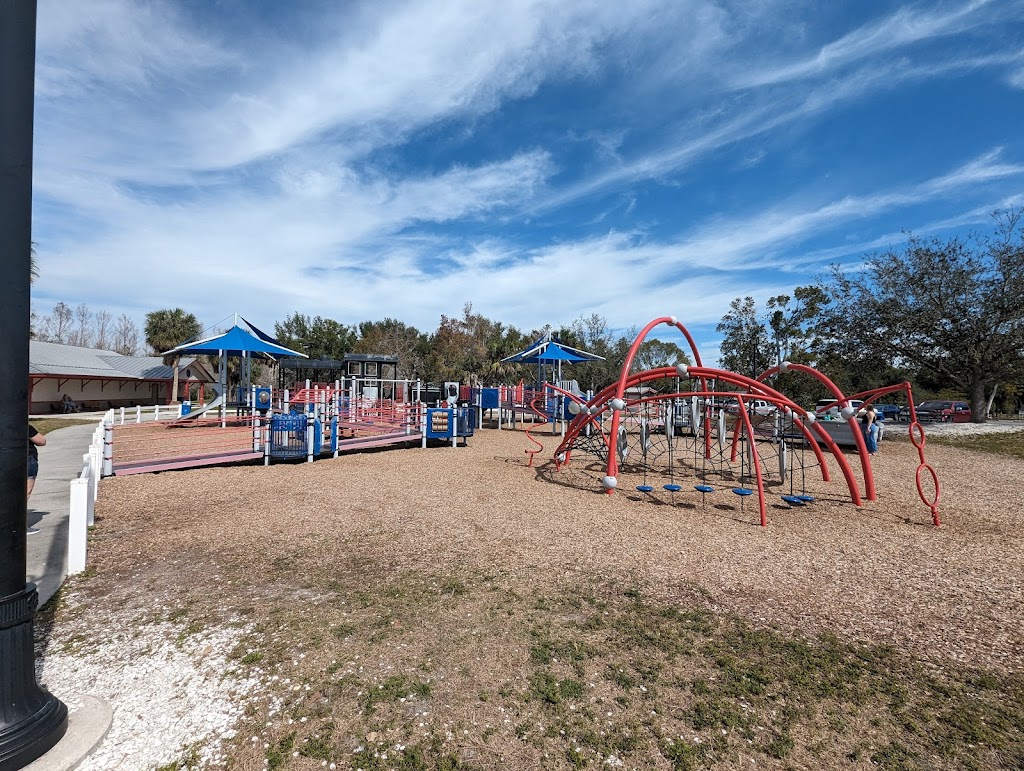 Lakes Park Dog Park