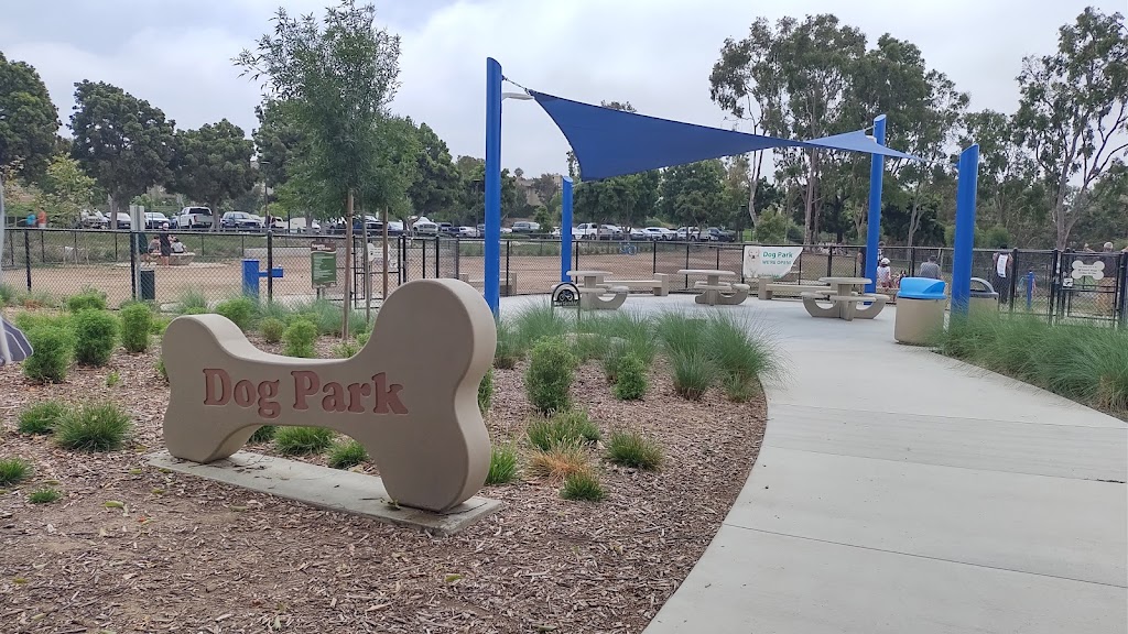 Poinsettia Park Dog Off-Leash Area
