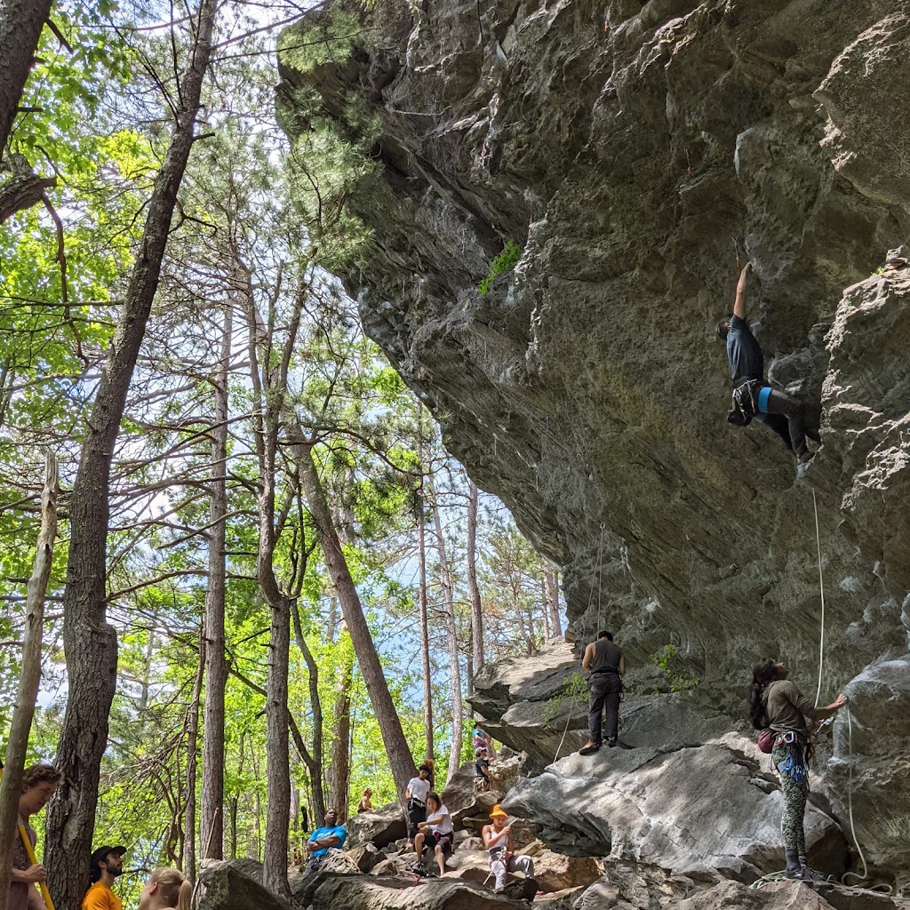 Rumney Rocks Trail