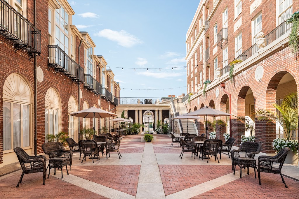 Magnolia Hotel Omaha