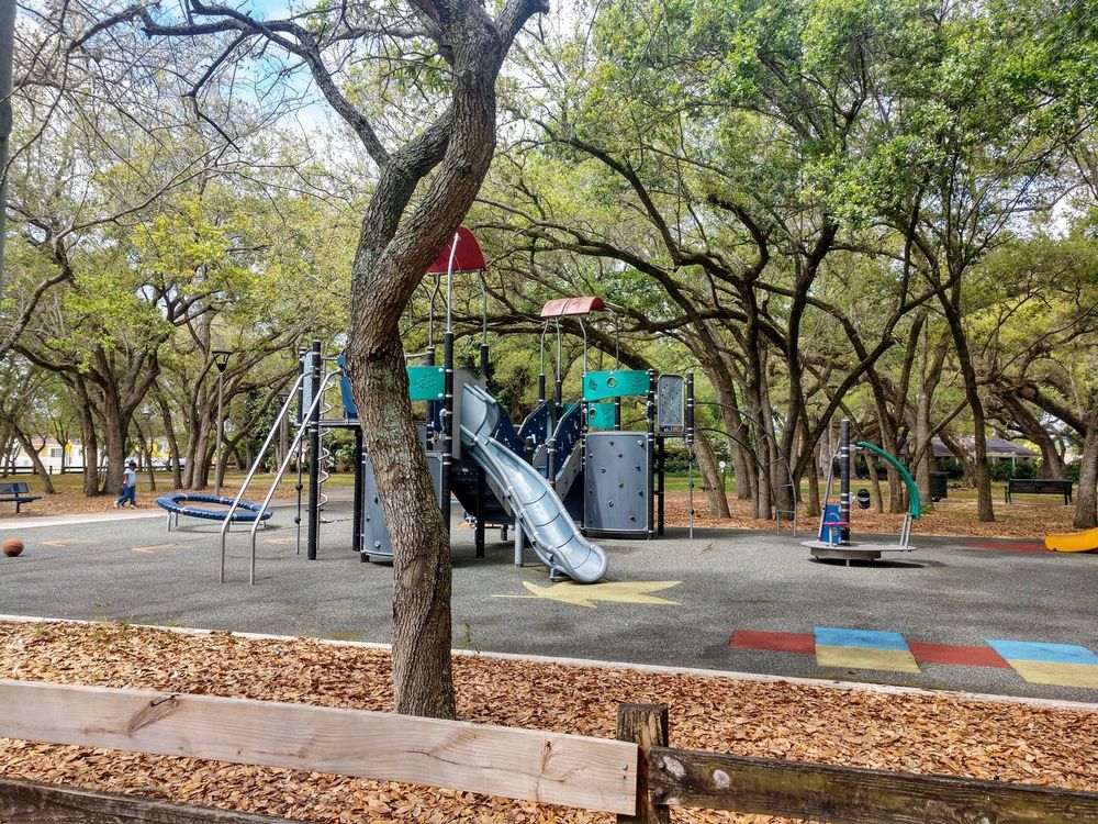 Rolling Oaks Park Dog Park