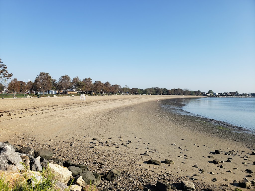 Calf Pasture Beach (Off-Season)