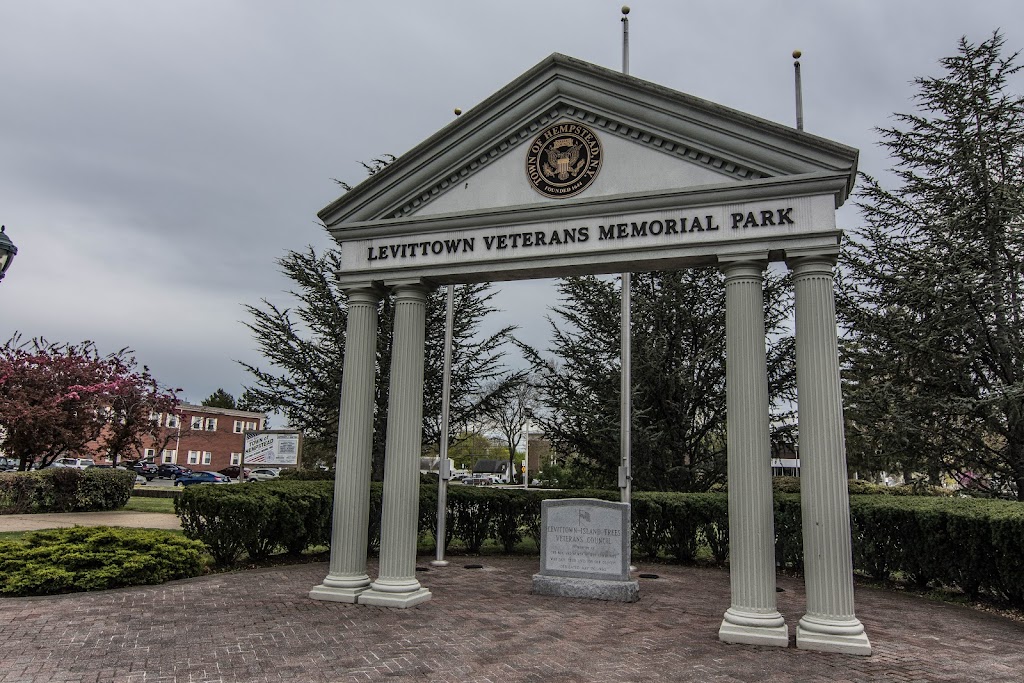 Levittown Veterans Memorial Dog Park