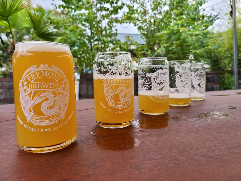 Fremont Brewing Urban Beer Garden