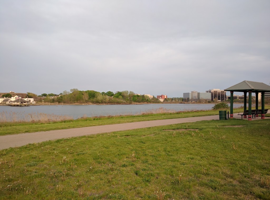 Pope John Paul II Park (Off-Leash Hours)