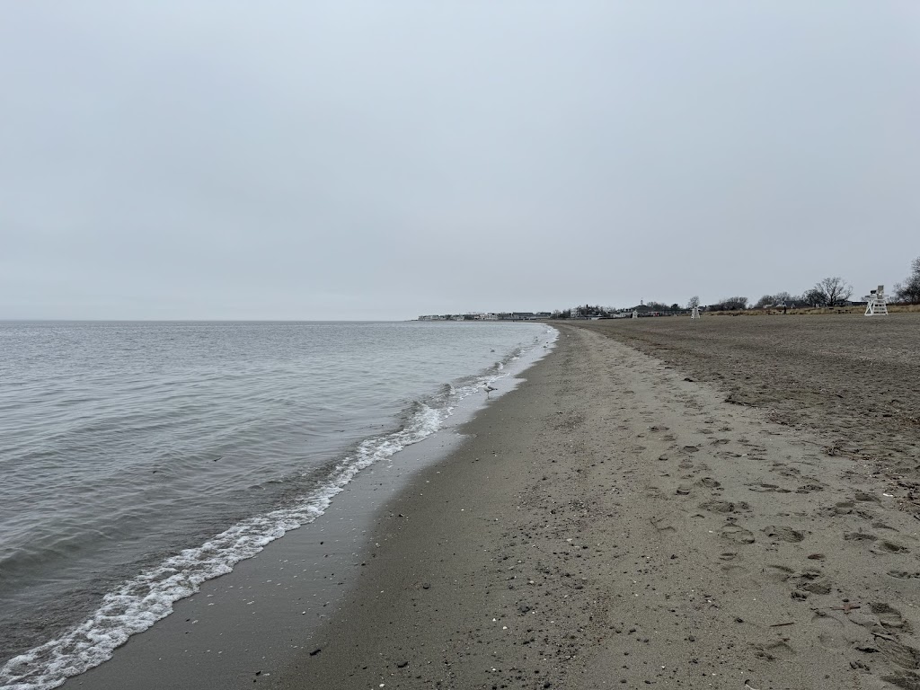 Jennings Beach (Off-Season Dog Beach)