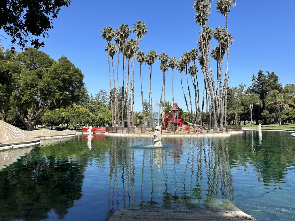 Las Palmas Dog Park
