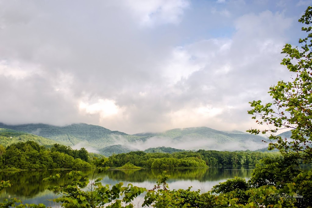 Cove Lake State Park
