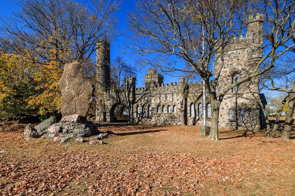 Glen Island Park