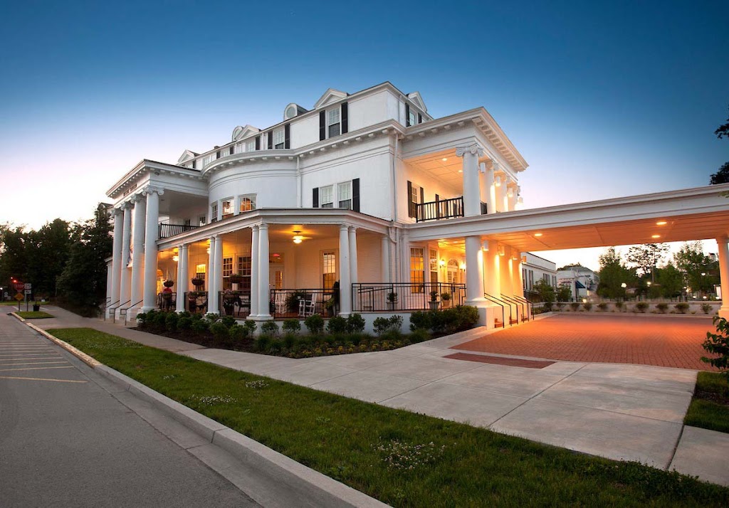 Boone Tavern Hotel