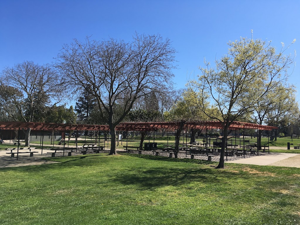 Mitchell Park Dog Run