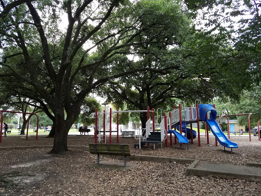 Ervan Chew Dog Park