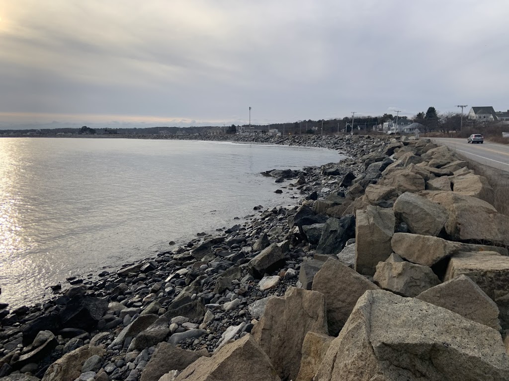 Foss Beach (Off-Season)