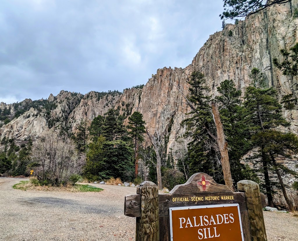 Cimarron Canyon State Park, Eagle Nest