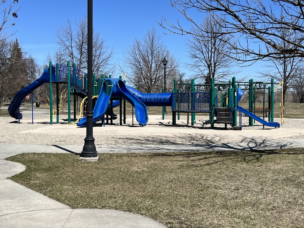 Lincoln Drive Park, Grand Forks