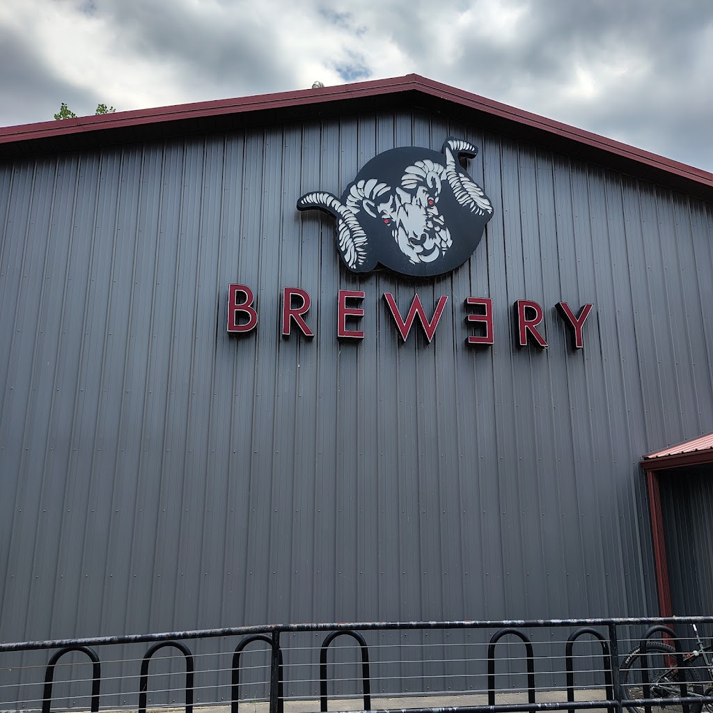 Crooked Ewe Brewery & Ale House