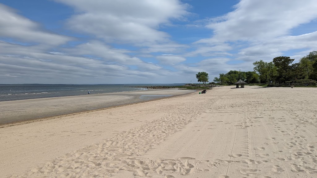 Greenwich Point Park (Tod's Point)