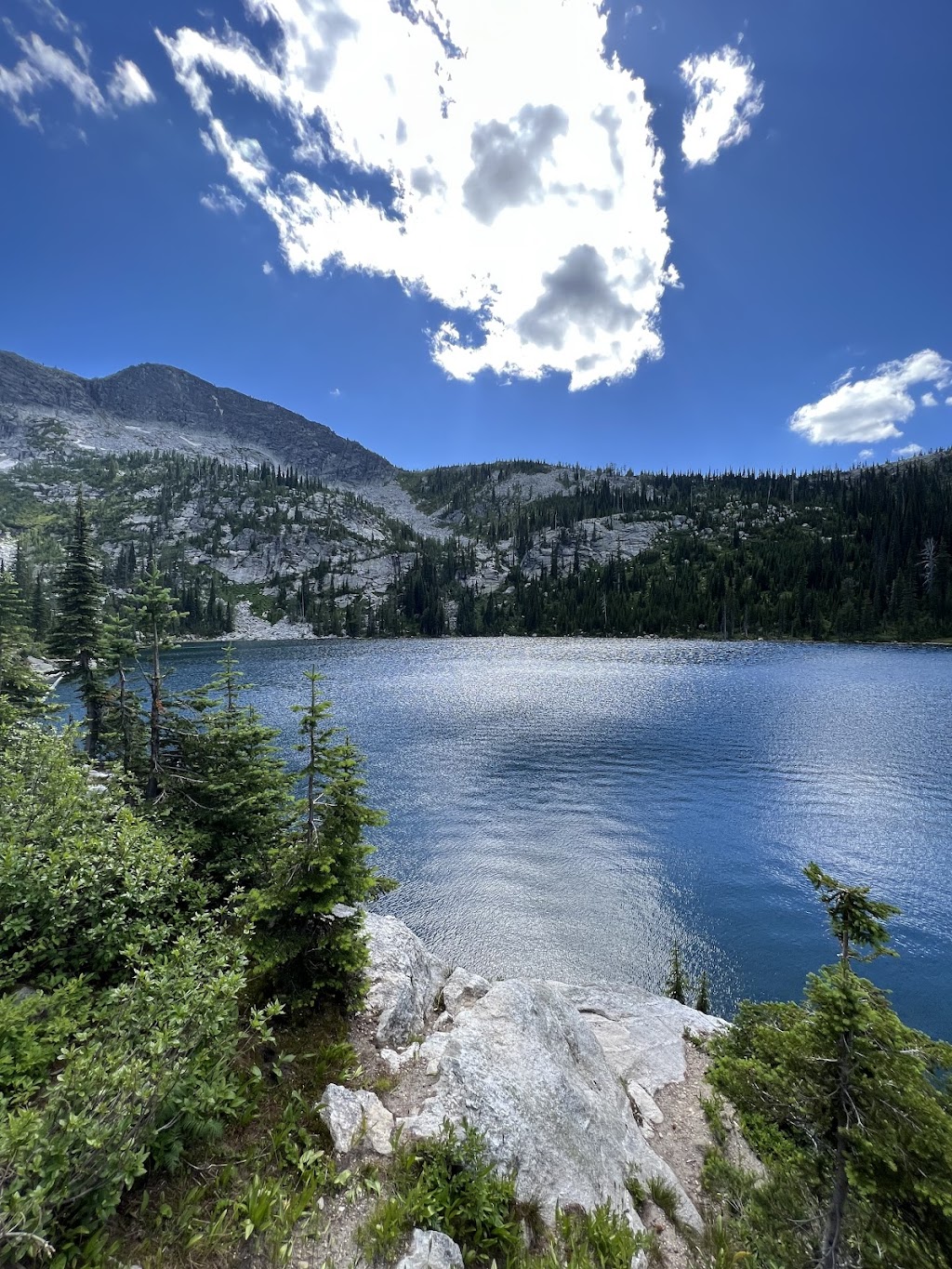 Roman Nose Lakes Trail