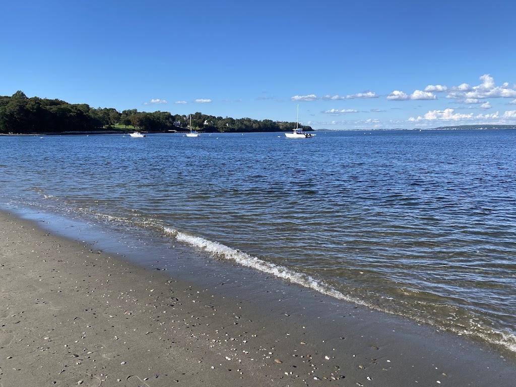 Sandy Point Beach (Portsmouth)