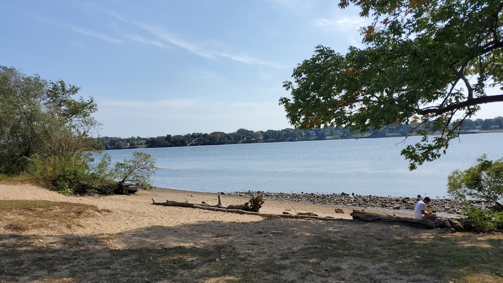 Neshaminy State Park