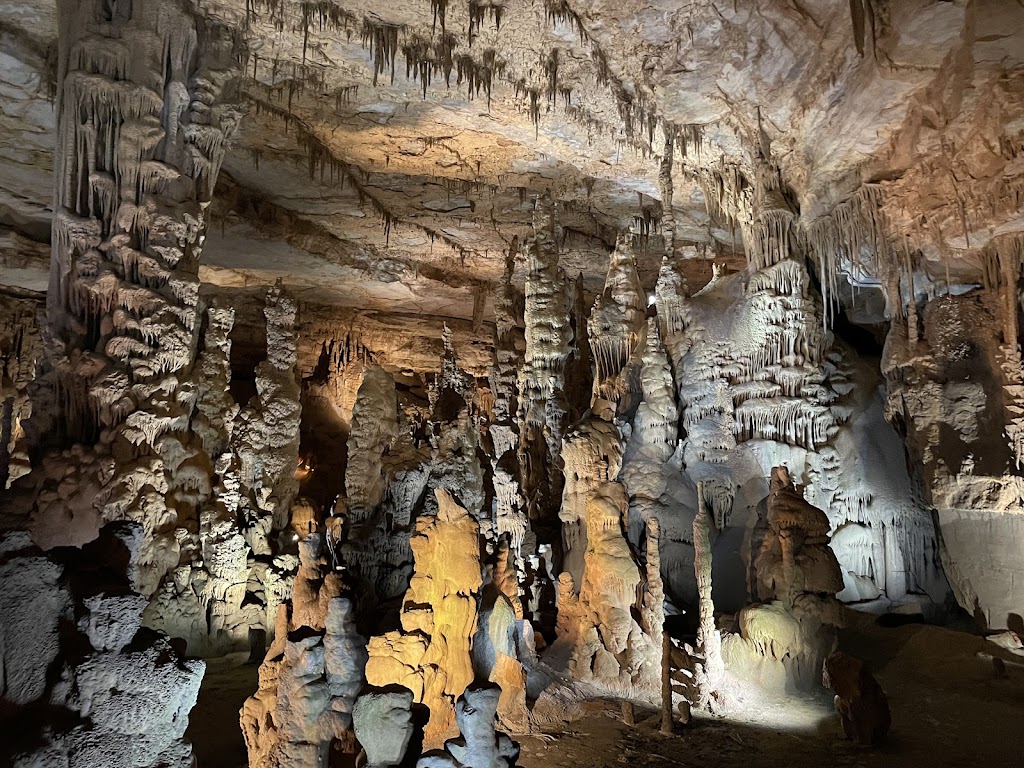 Cathedral Caverns Trails